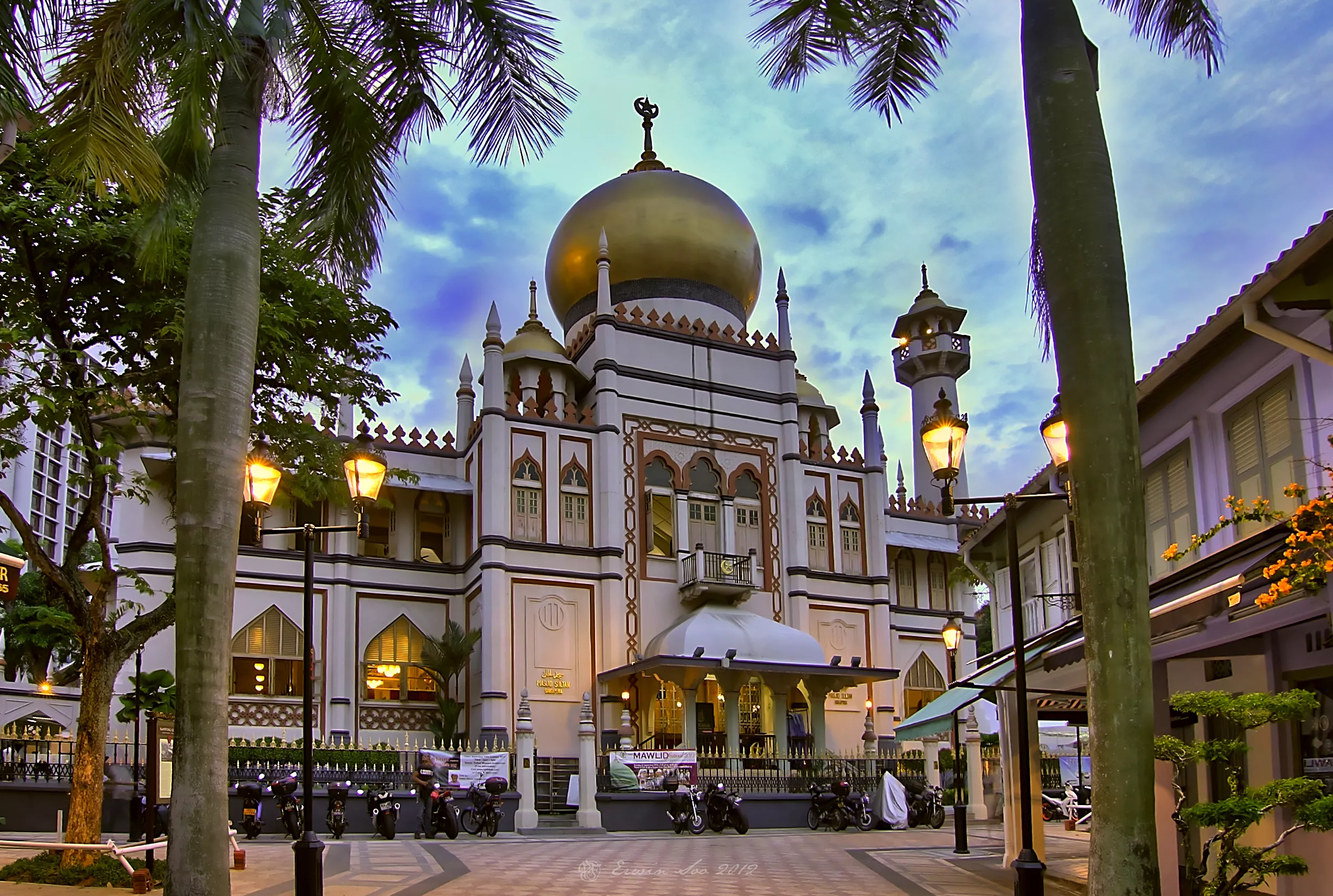 Sultan Hussein Mosque in Singapore, Central Asia | Architecture - Rated 3.9