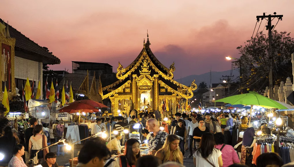 Sunday Walking Street Market in Thailand, Central Asia | Architecture - Rated 3.6