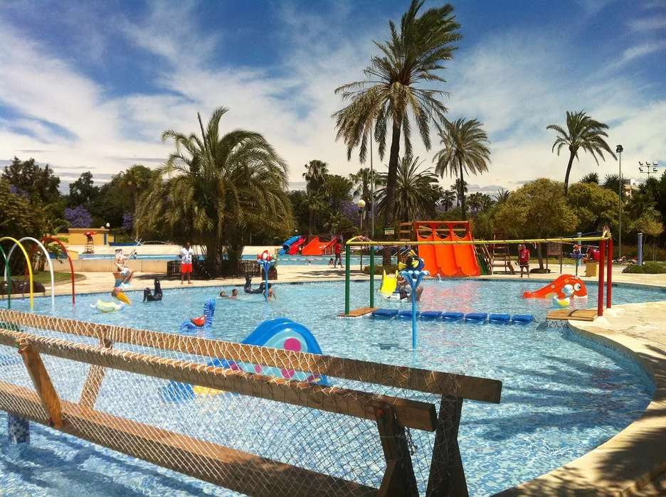 Swimming Pool Benicalap Park in Spain, Europe | Water Parks - Rated 3.5