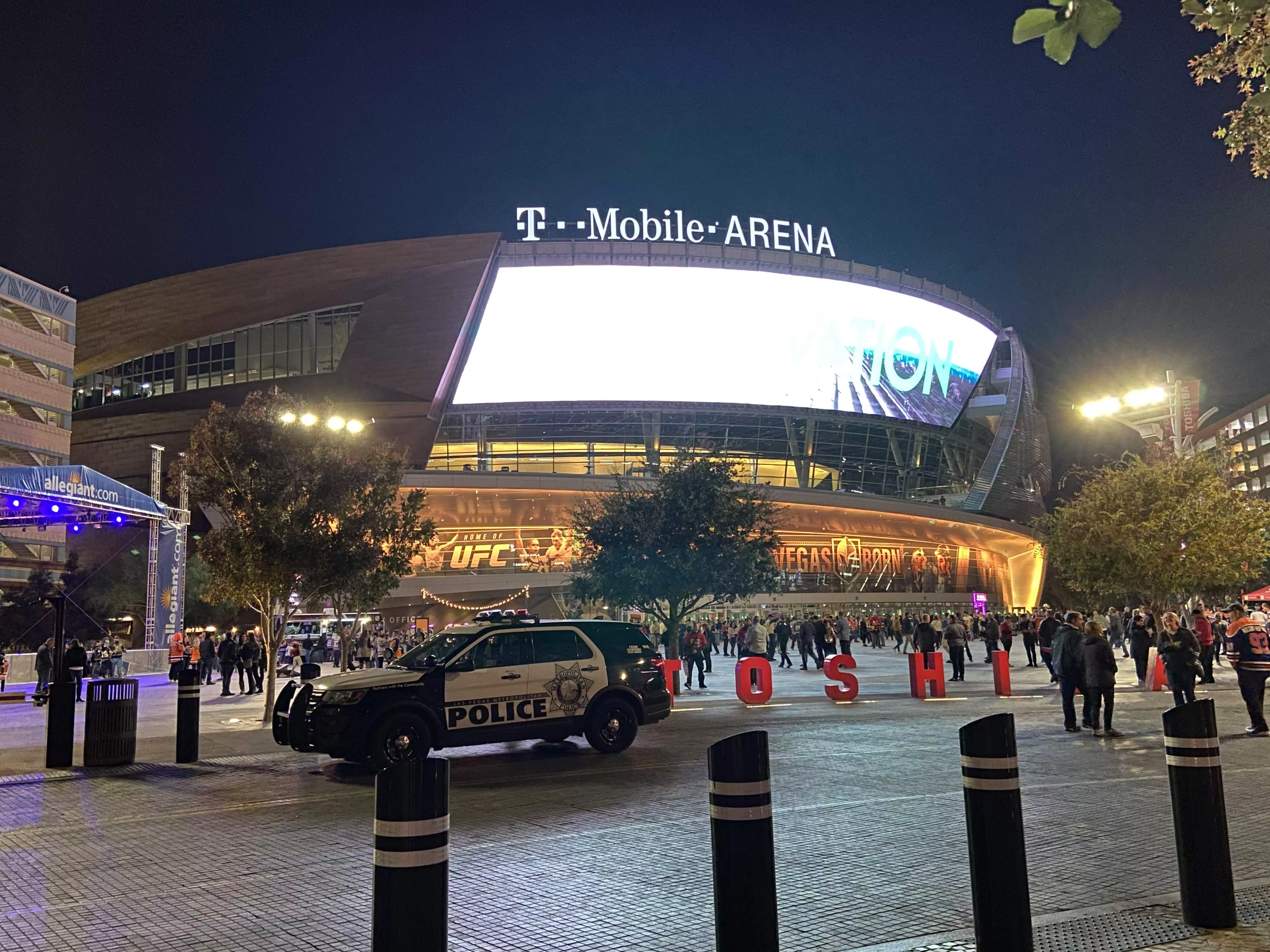 T-Mobile Arena in USA, North America | Basketball,Hockey - Rated 6.8
