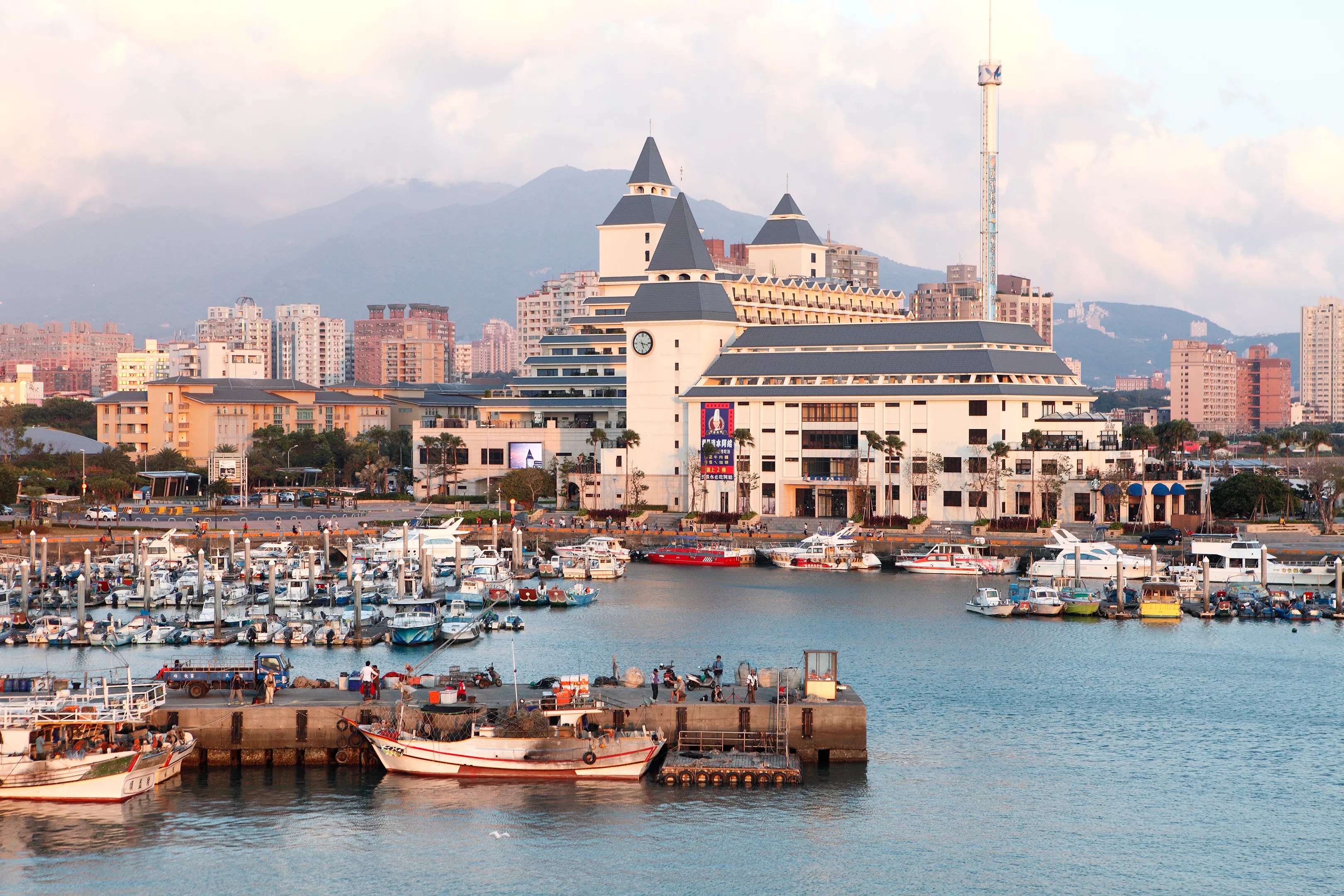 Tamsui Fisherman's Wharf in Taiwan, East Asia | Architecture - Rated 3.5