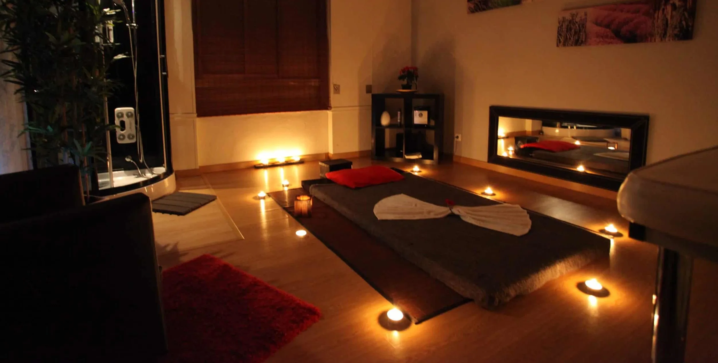 Tantra SPA in Colombia, South America | SPAs,Red Light Places - Rated 0.8
