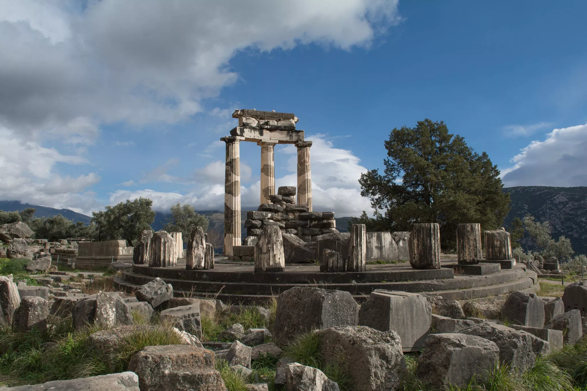 Temple of Athena Pronea in Greece, Europe | Excavations - Rated 3.8