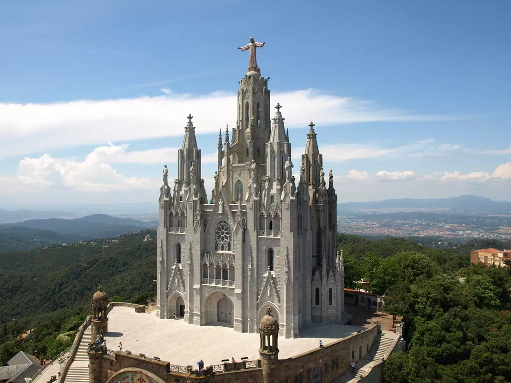 Temple of the Sacred Heart in Spain, Europe | Architecture - Rated 4