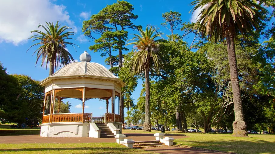 The Auckland Domain in New Zealand, Australia and Oceania | Parks - Rated 3.9