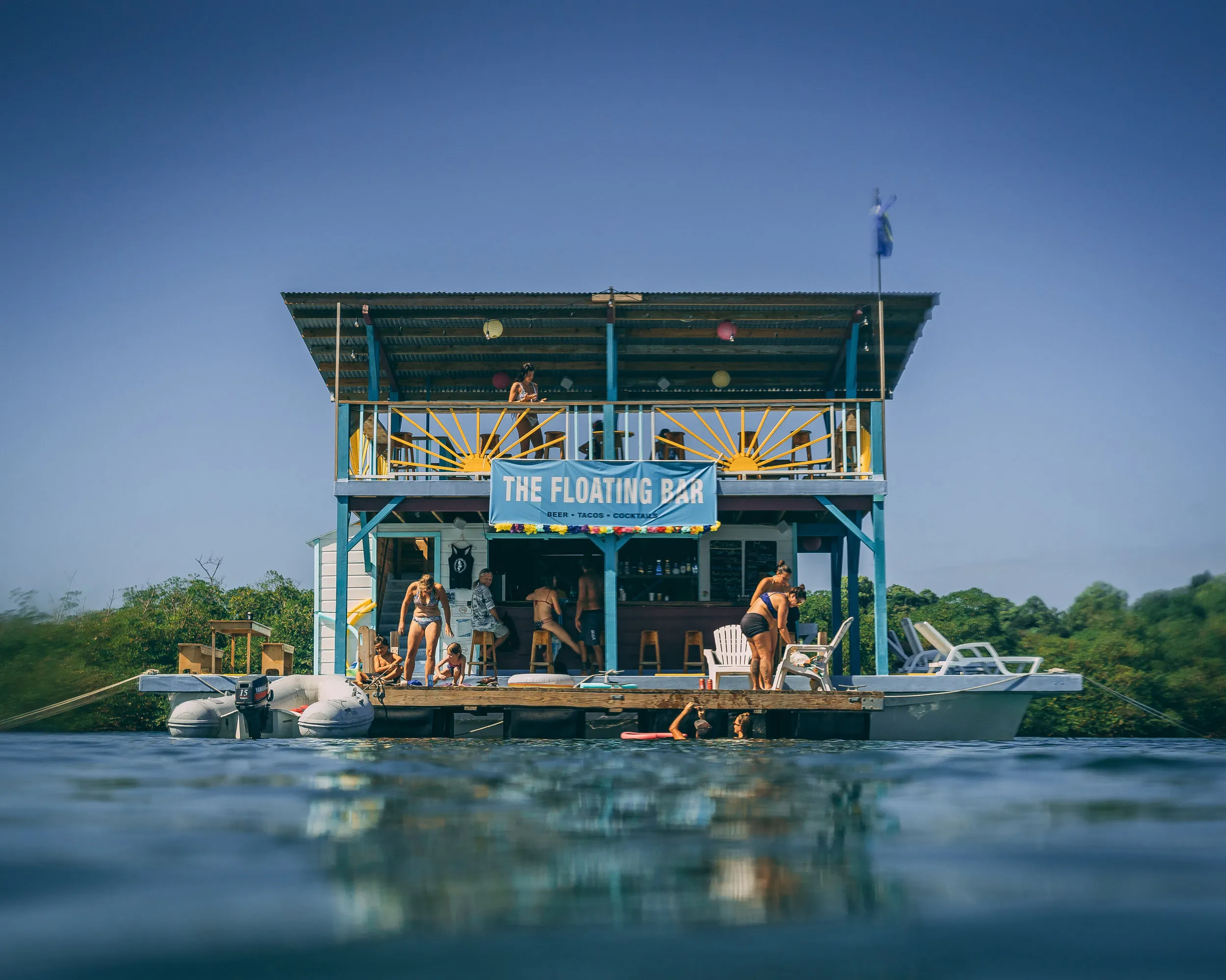 The Floating Bar in Panama, North America | Bars - Rated 0.9