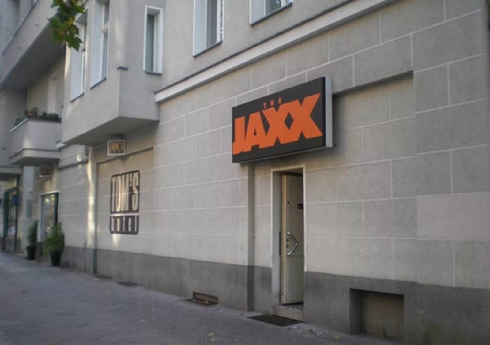 The Jaxx in Germany, Europe  - Rated 0.3