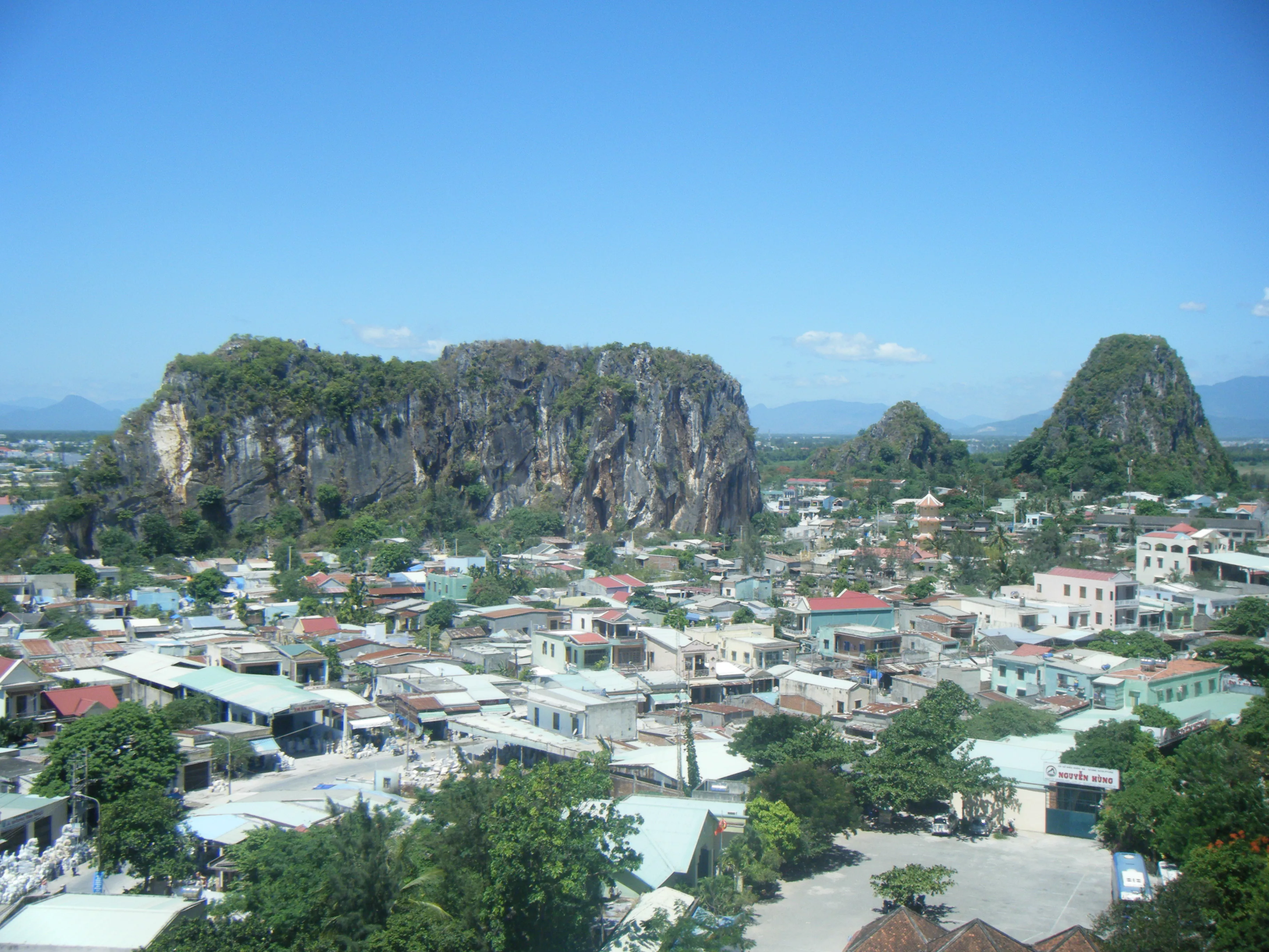 The Marble Mountains in Vietnam, East Asia | Mountains - Rated 7.1