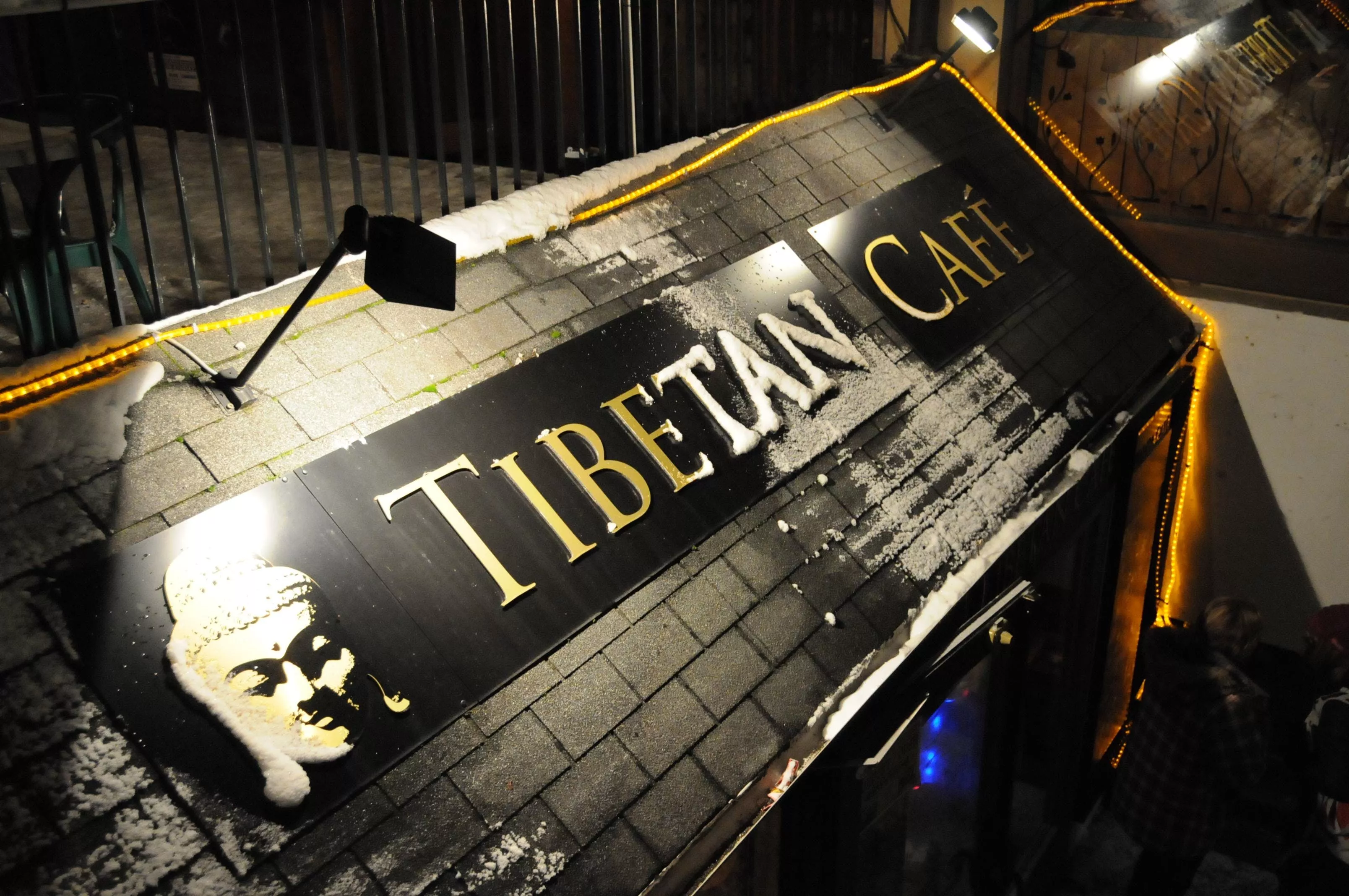 Tibetan Cafe in France, Europe | Cafes - Rated 0.8