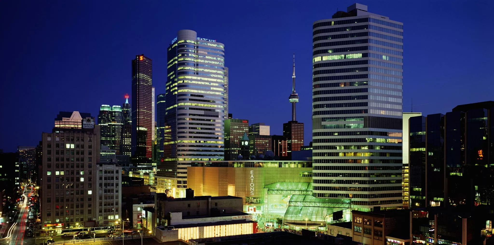 Toronto Eaton Centre in Canada, North America | Architecture - Rated 4.5