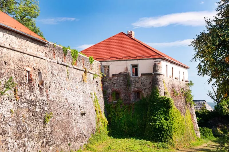 Uzhgorod Castle in Ukraine, Europe | Castles - Rated 4