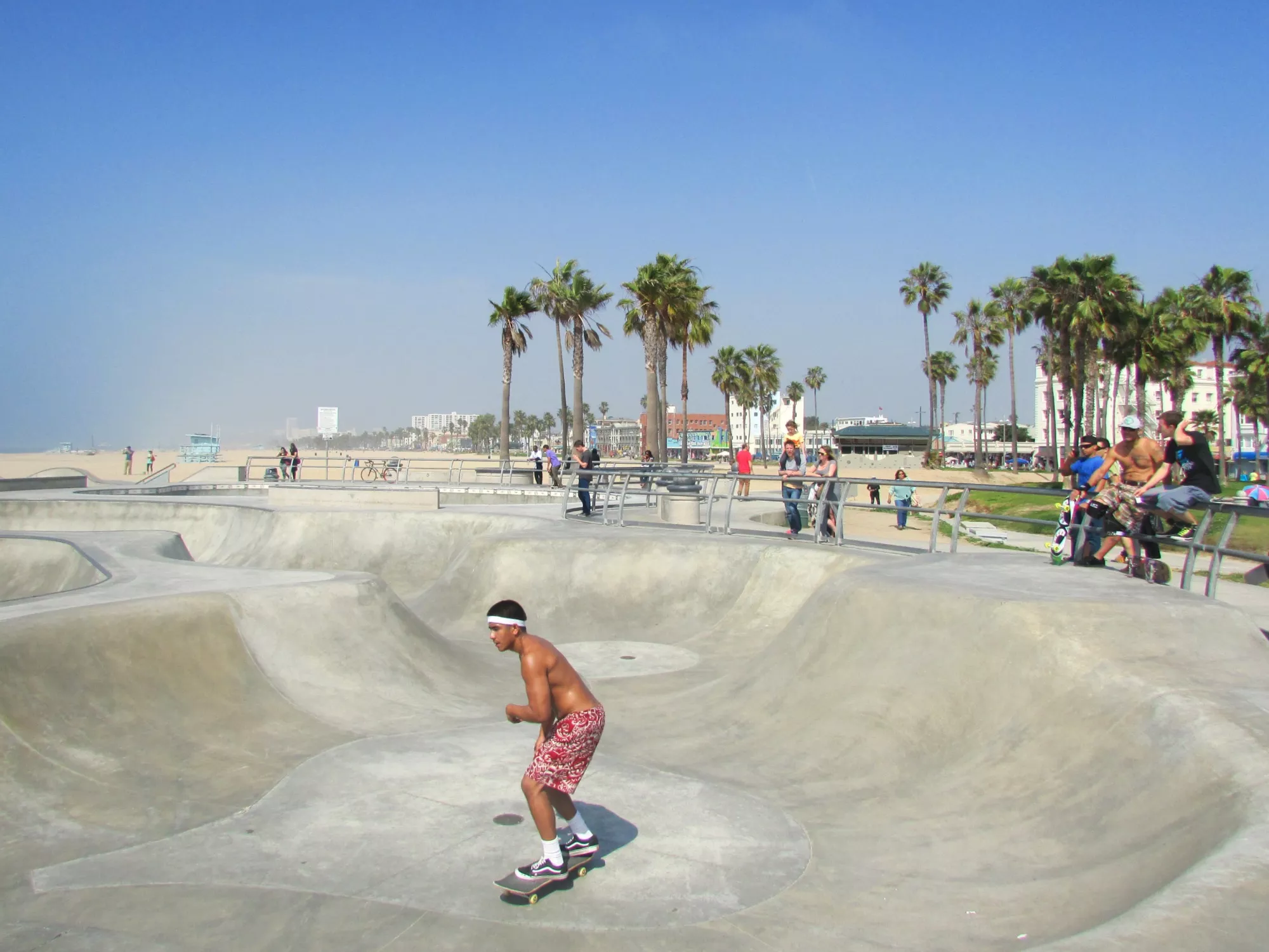 Venice Beach Skatepark in USA, North America | Skateboarding - Rated 7.7
