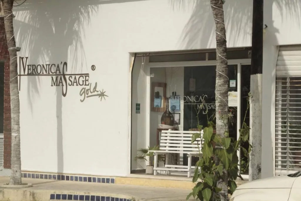 Veronica's Massage Gold in Mexico, North America | Massages - Rated 4.8