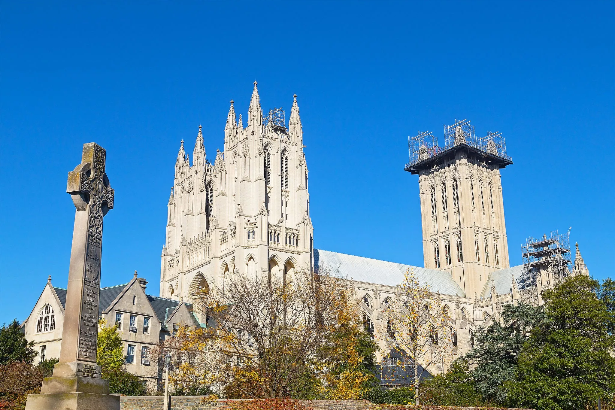 Washington Cathedral in USA, North America | Architecture - Rated 3.9