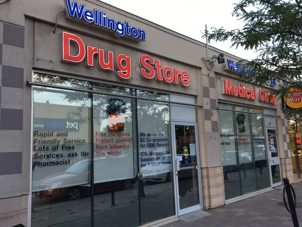 Wellington Drug Store in Canada, North America | Cannabis Cafes & Stores - Rated 3.6