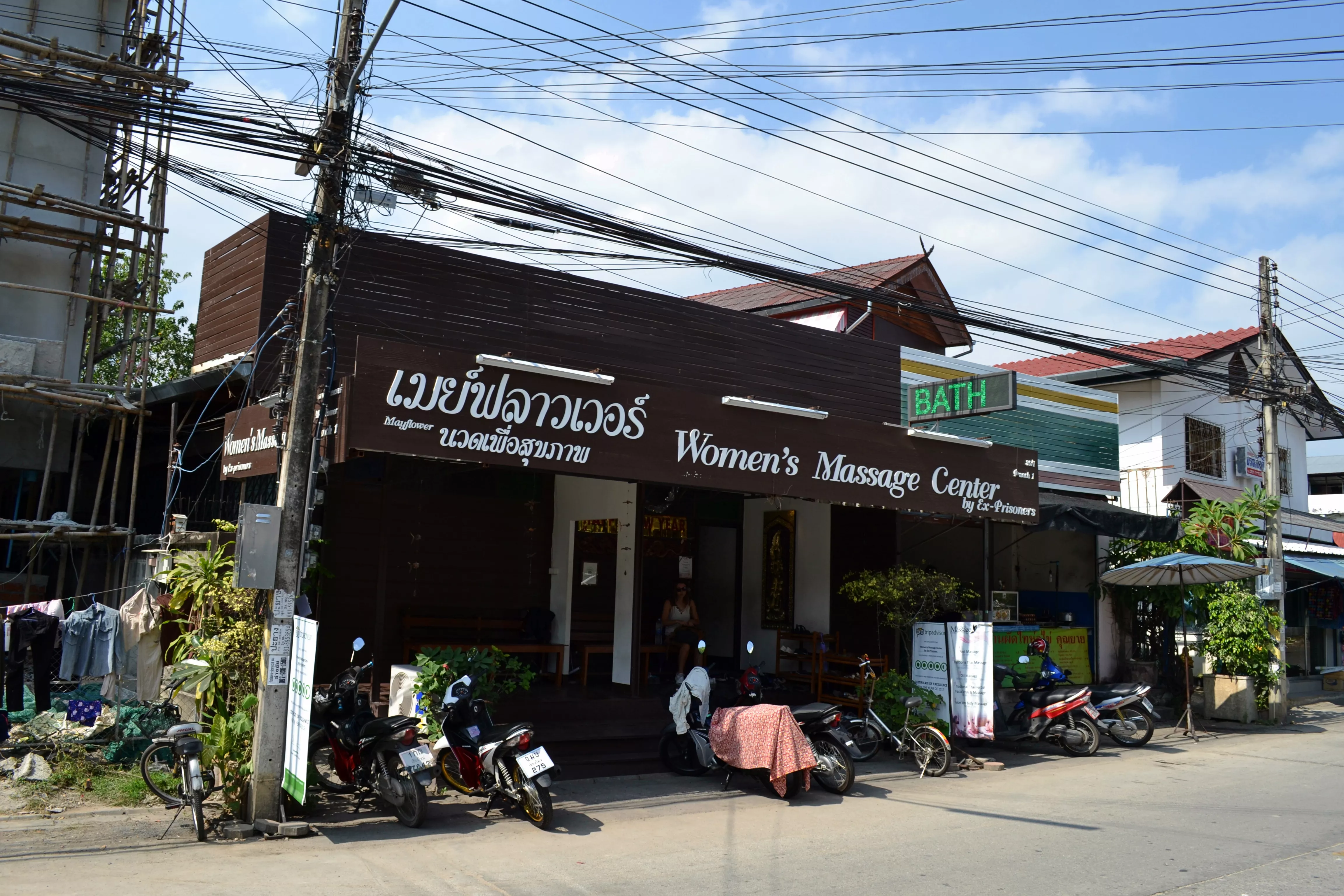 Women's Massage Center by Ex-Prisoners in Thailand, Central Asia | Massages - Rated 4.2