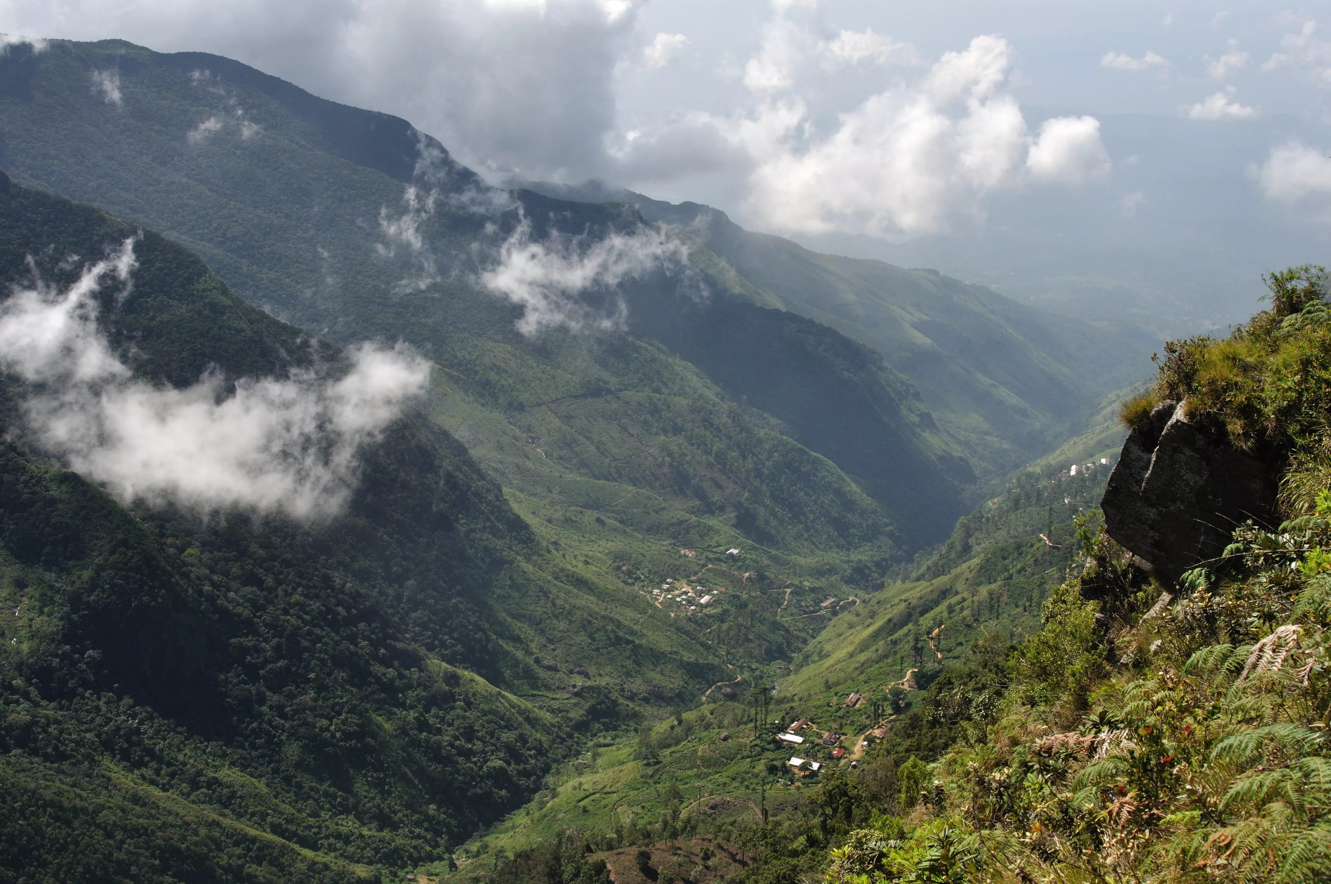 World's End Nuwara Eliya in Sri Lanka, Central Asia | Trekking & Hiking - Rated 3.9