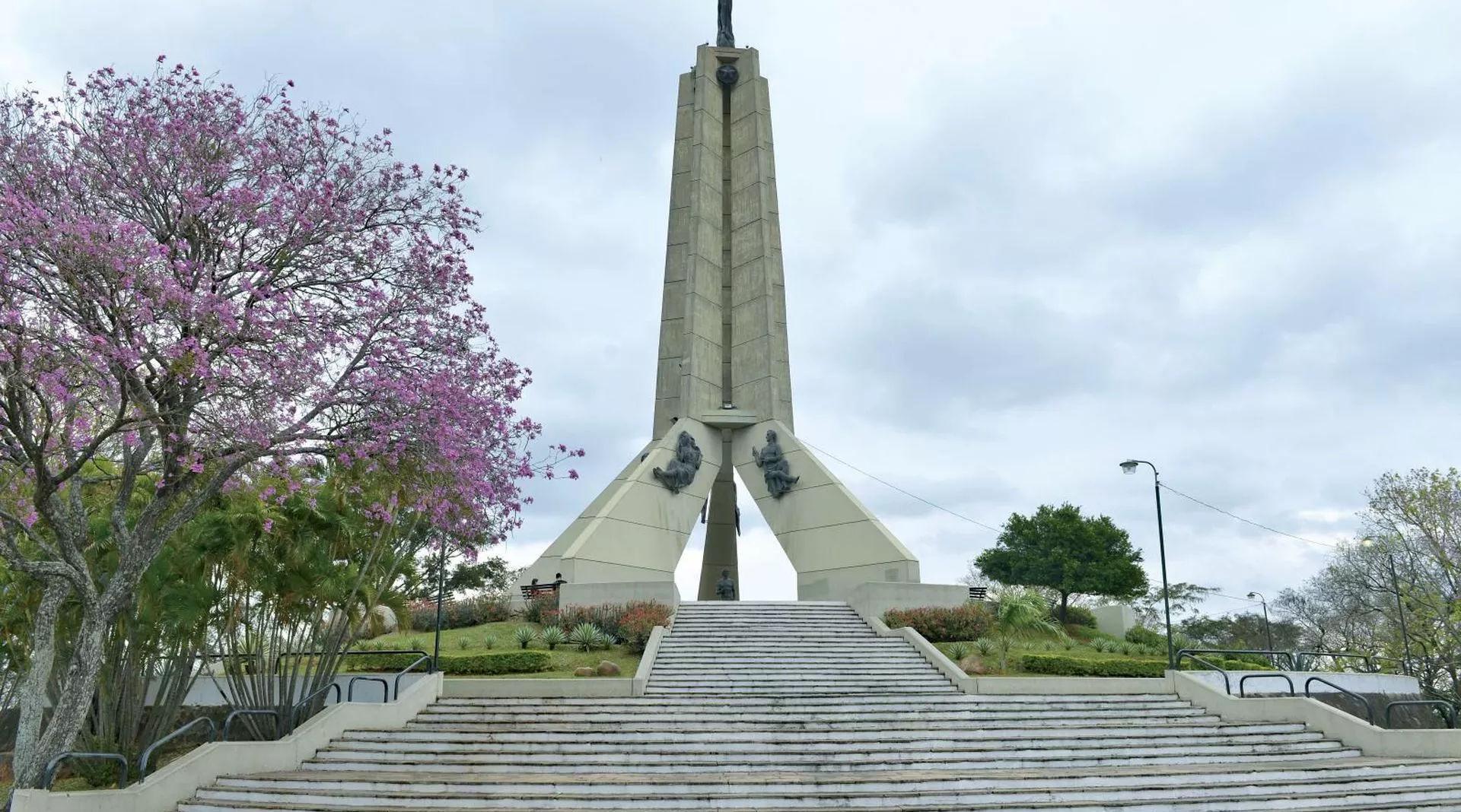 Cerro Lambare in Paraguay, South America | Monuments - Rated 3.5