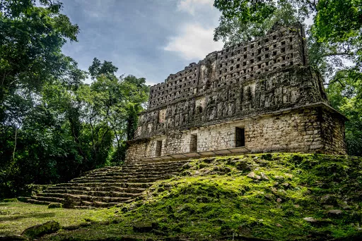 Yaxchilan in Mexico, North America | Excavations - Rated 4