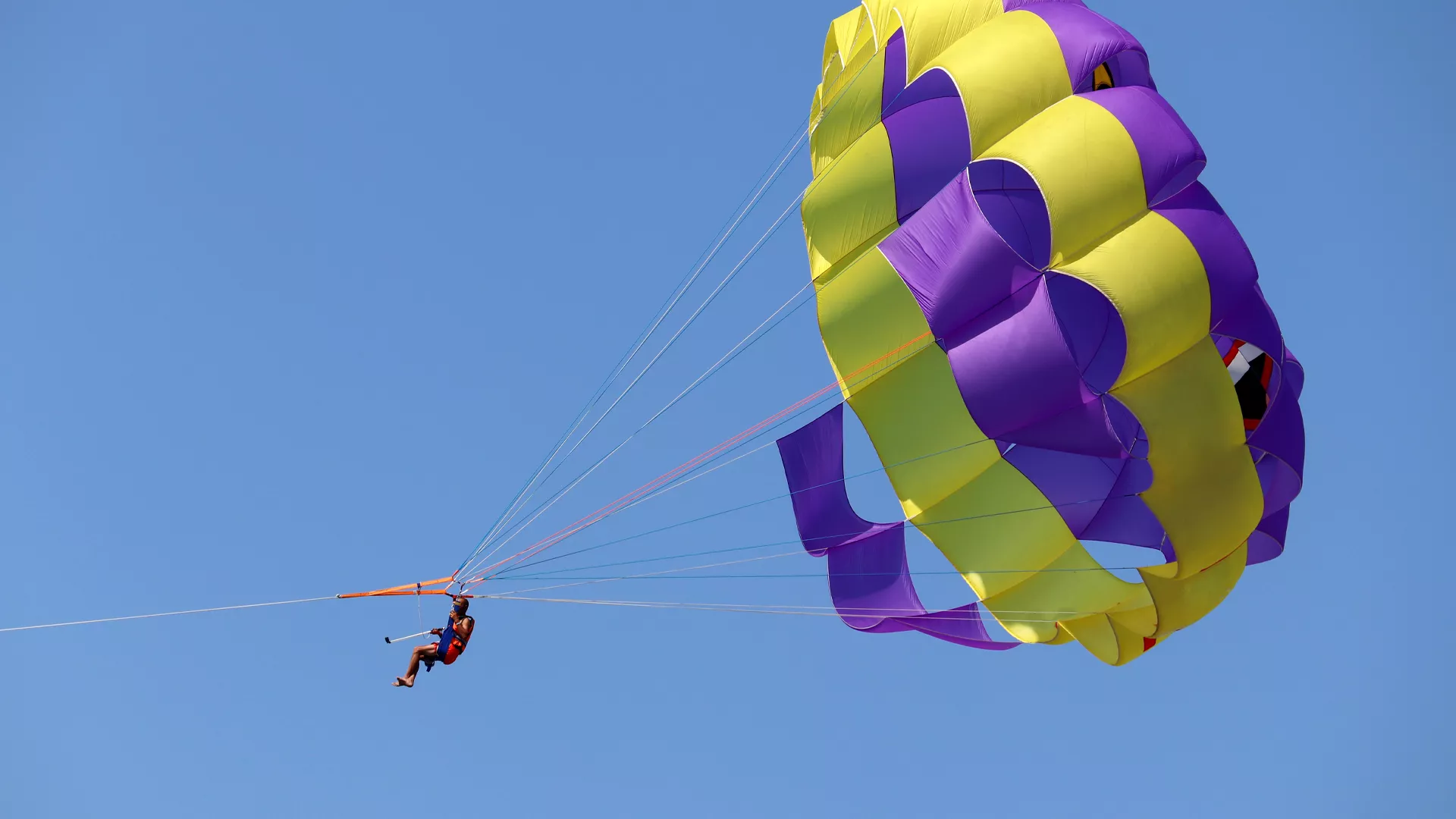 Parasailing 66 in France, Europe | Parasailing - Rated 0.9