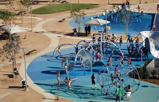 Waterfront Park Playground in USA, North America | Playgrounds - Rated 3.9