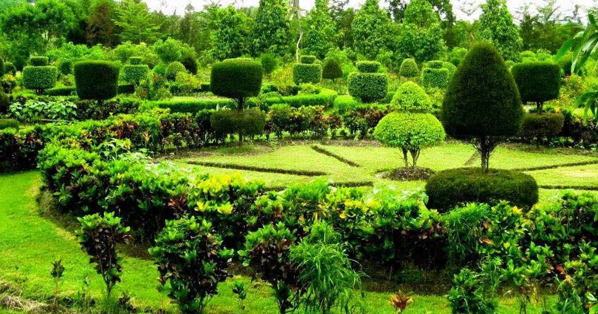 Jardin Botanique Cayes in Haiti, Caribbean | Botanical Gardens - Rated 0.7