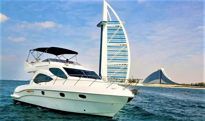 Gold's Yacht - Yachts and Boats Rental in Dubai in United Arab Emirates, Middle East | Yachting - Rated 4.4