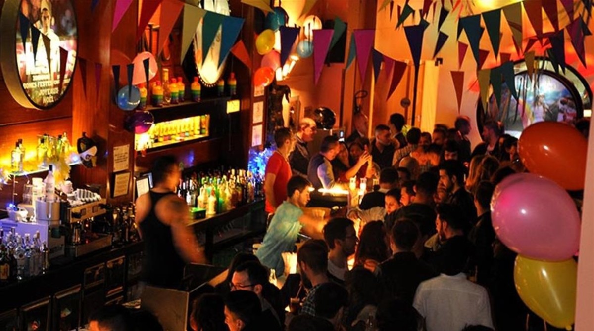Punto BCN in Spain, Europe | LGBT-Friendly Places - Rated 3.8