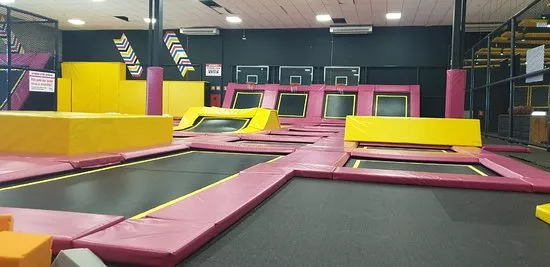 Xtreme Jump in Brazil, South America | Trampolining - Rated 4