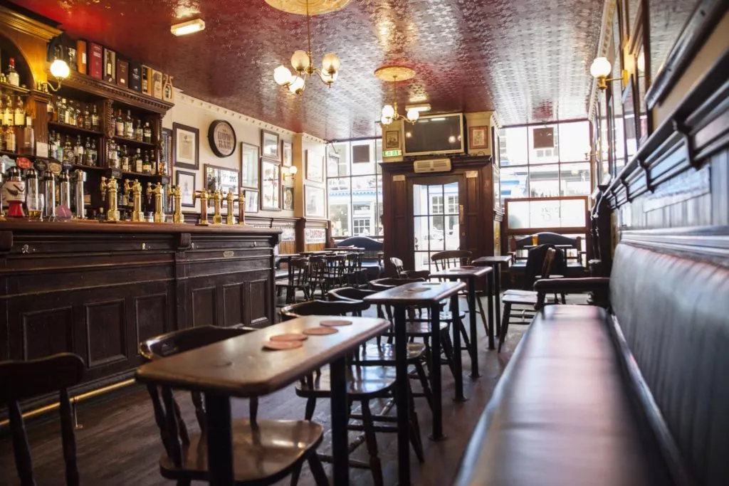 The Bow Bar in United Kingdom, Europe | Pubs & Breweries - Rated 3.8
