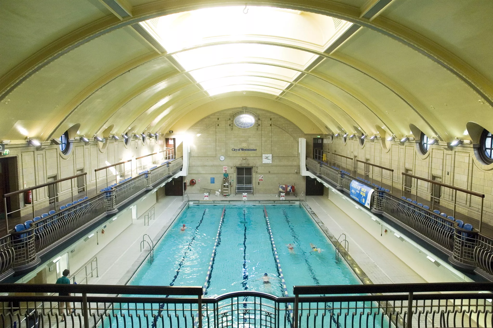 Tooting Leisure Centre in United Kingdom, Europe | Swimming,Squash - Rated 7.4