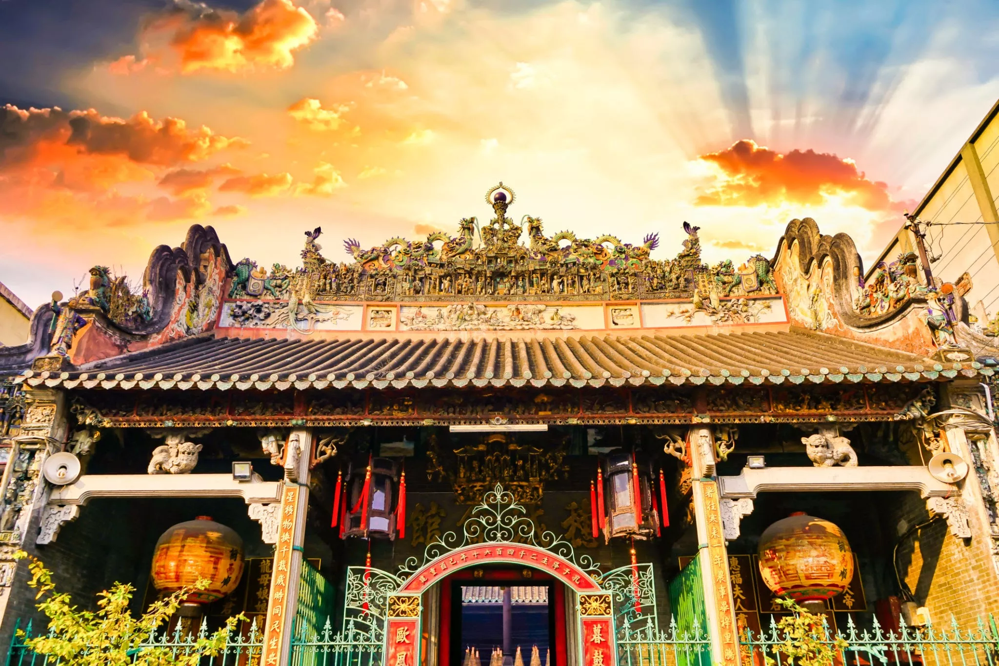 Thien Hau Temple in Vietnam, East Asia | Architecture - Rated 3.6