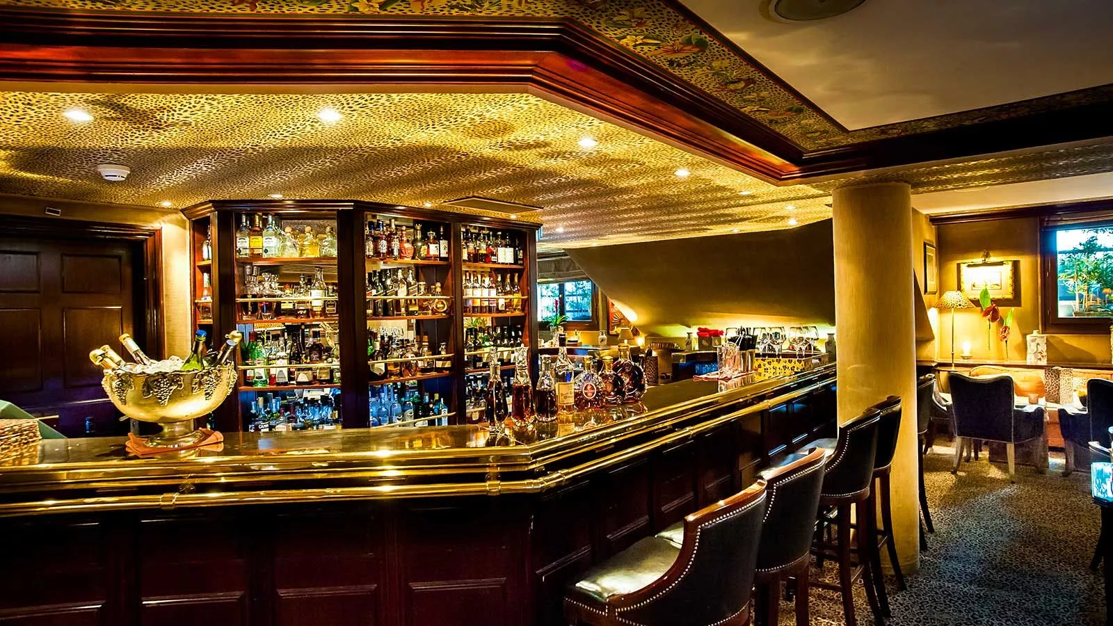 The Leopard Room Bar & Lounge in Switzerland, Europe | Cigar Bars - Rated 1.2