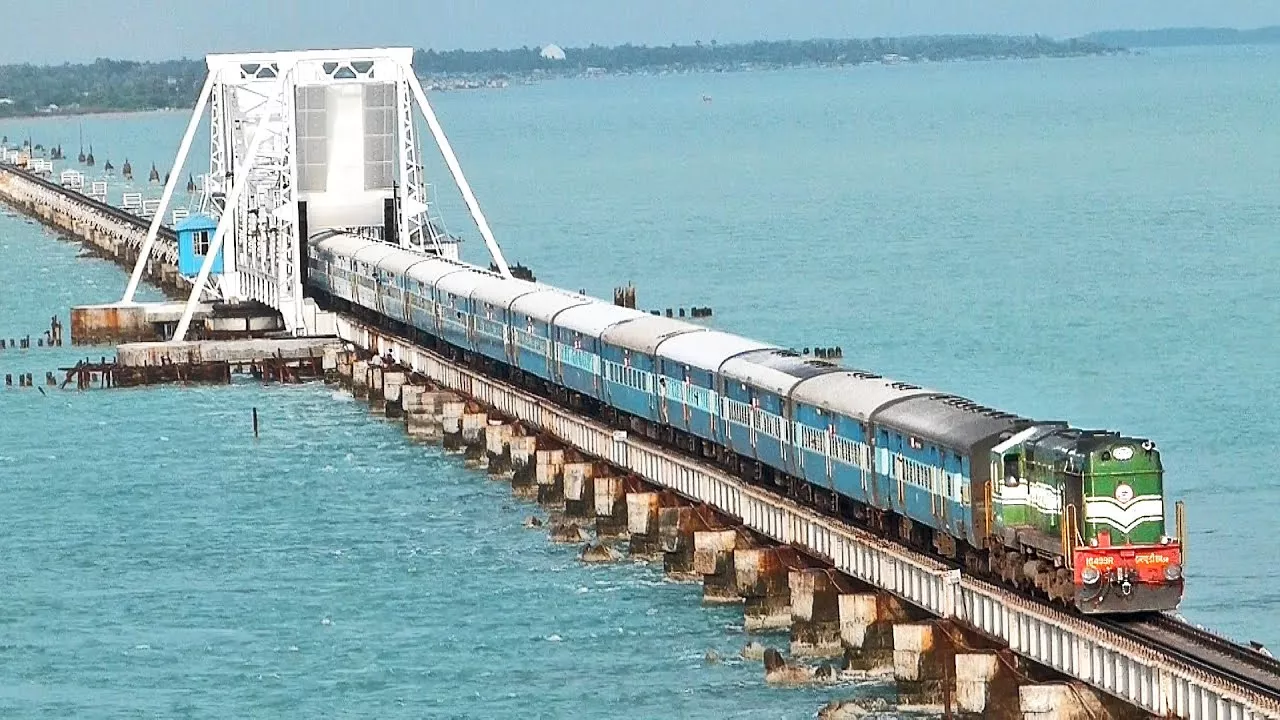 Pamban Bascule Railway Bridge in India, Central Asia | Scenic Trains - Rated 4.9