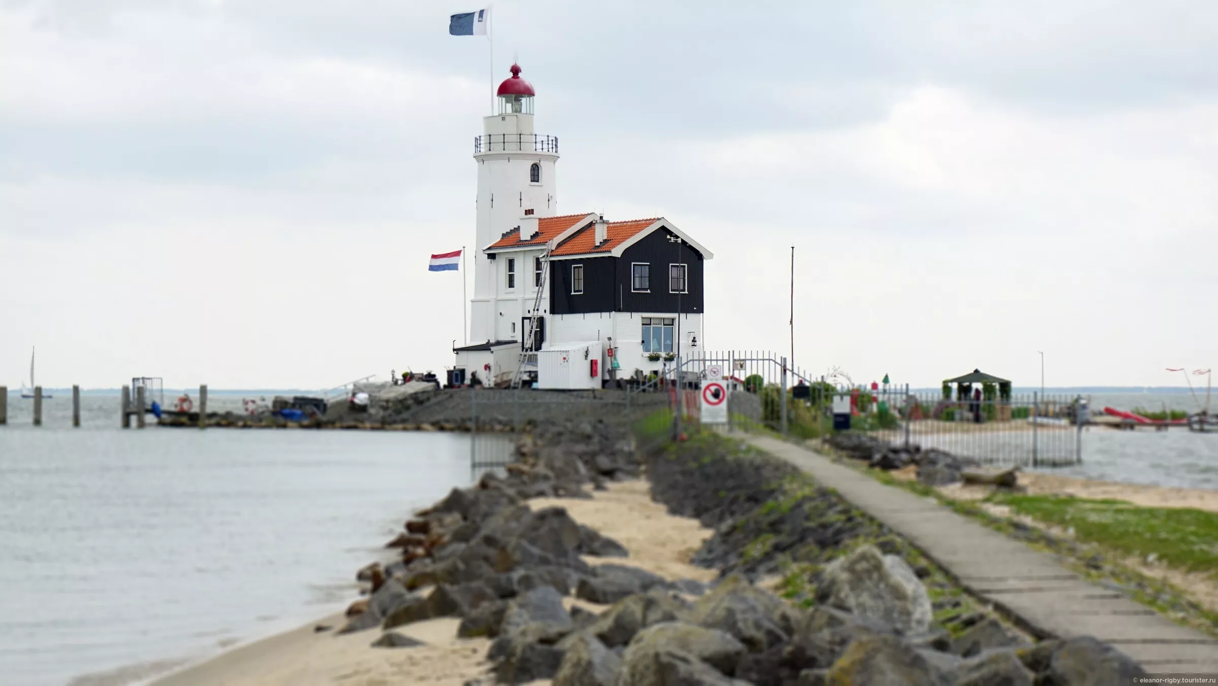 Lighthouse Near Marken in Netherlands, Europe | Architecture - Rated 0.7