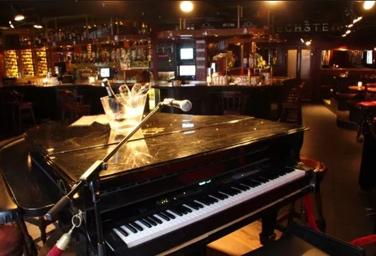 Pianobar Maxim in Netherlands, Europe | Live Music Venues - Rated 3.5