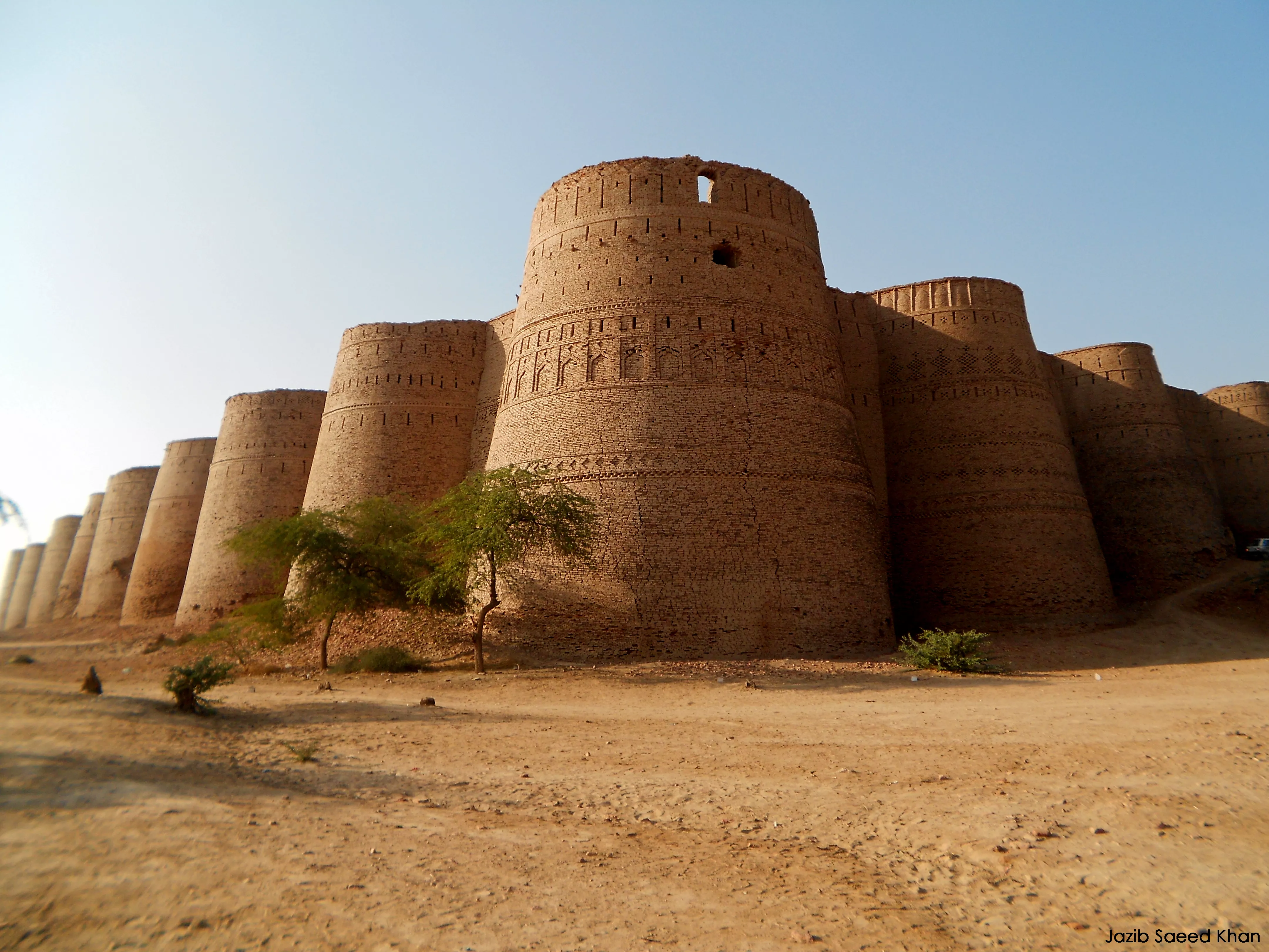 Fort Dravid in Pakistan, South Asia | Architecture - Rated 3.6