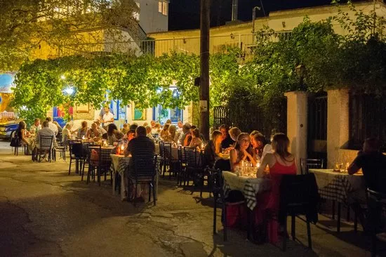 Sakis in Greece, Europe | Restaurants - Rated 3.7