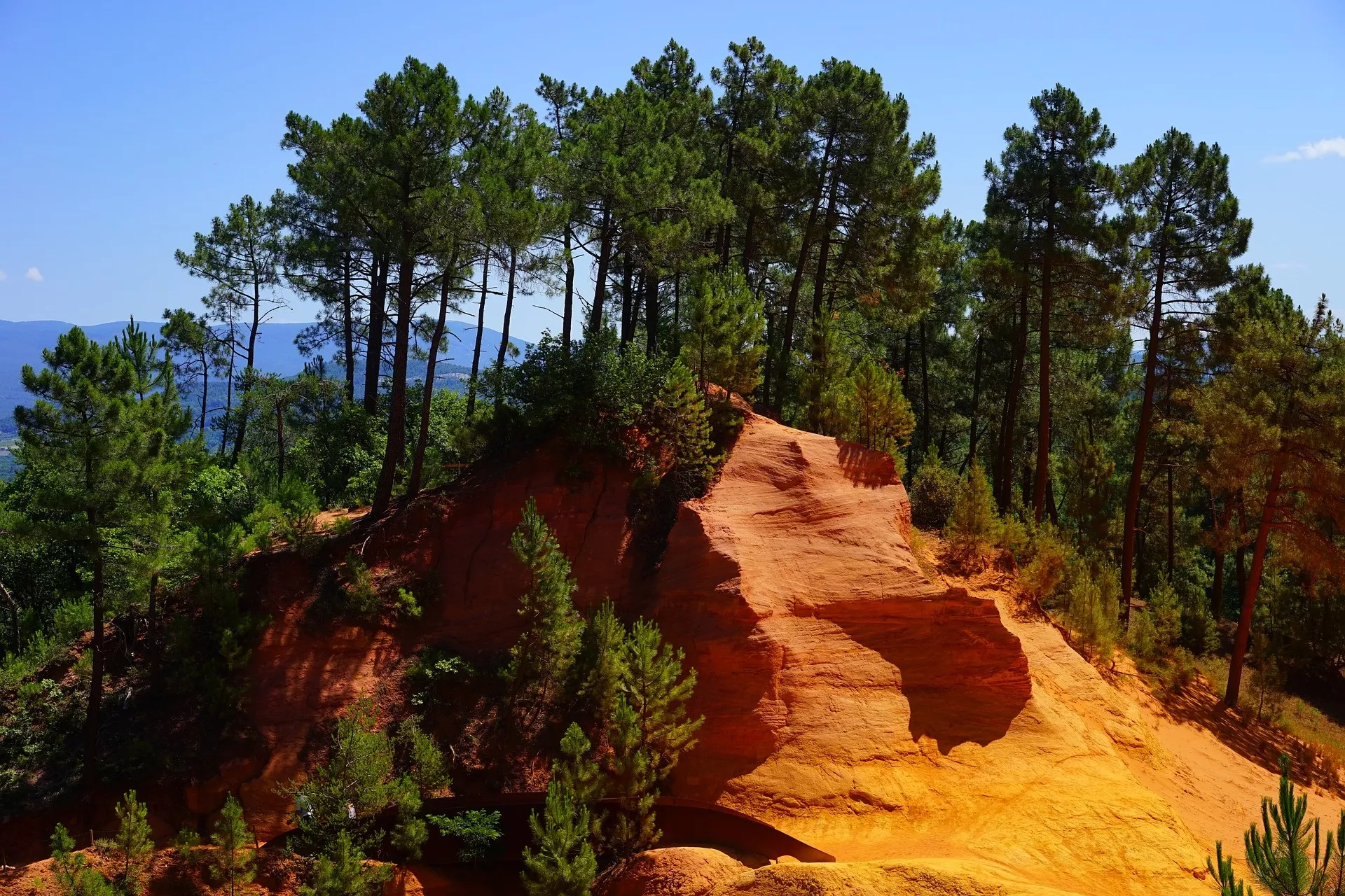 Luberon Mountain Trails in France, Europe | Trekking & Hiking - Rated 3.2
