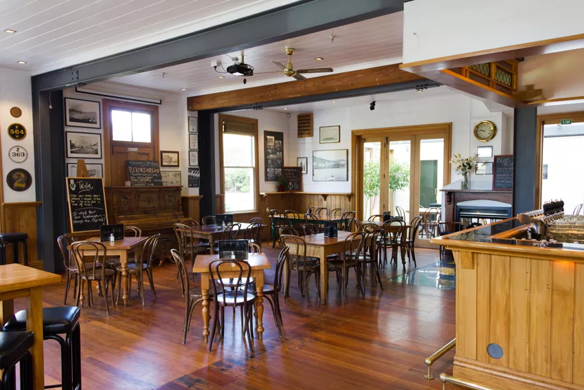 Thistle Inn in New Zealand, Australia and Oceania | Live Music Venues - Rated 3.5