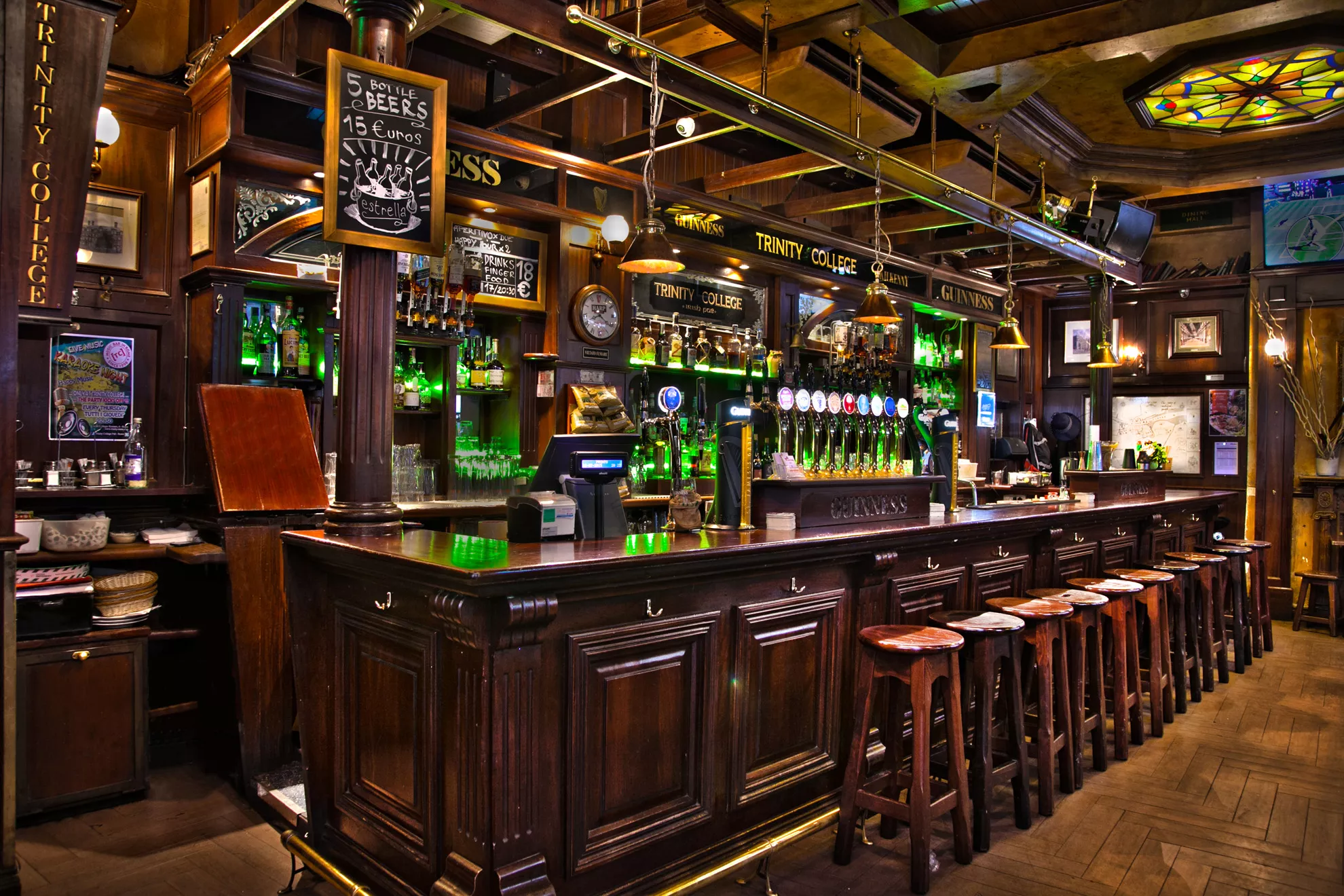 Trinity College Pub in Italy, Europe | Pubs & Breweries - Rated 3.6