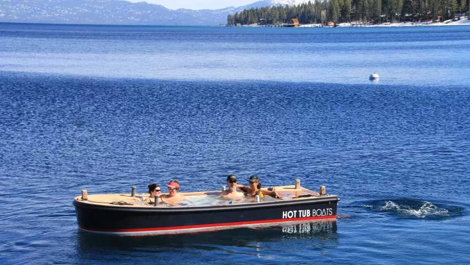 Lake Union Hot Tub Boats in USA, North America | Yachting - Rated 4.8