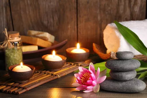 Hand and Stone Massage and Facial Spa in USA, North America | SPAs - Rated 3.6