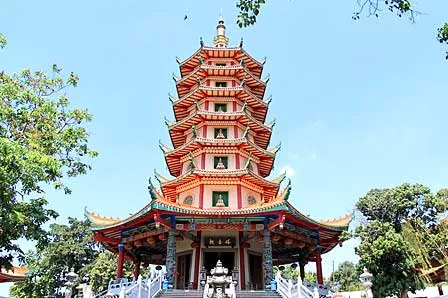 Vihara Buddhagaya Watugong in Indonesia, Central Asia | Architecture - Rated 3.6