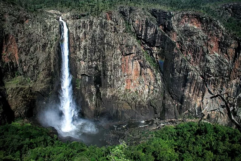 Wallaman Falls in Australia, Australia and Oceania | Waterfalls - Rated 3.9