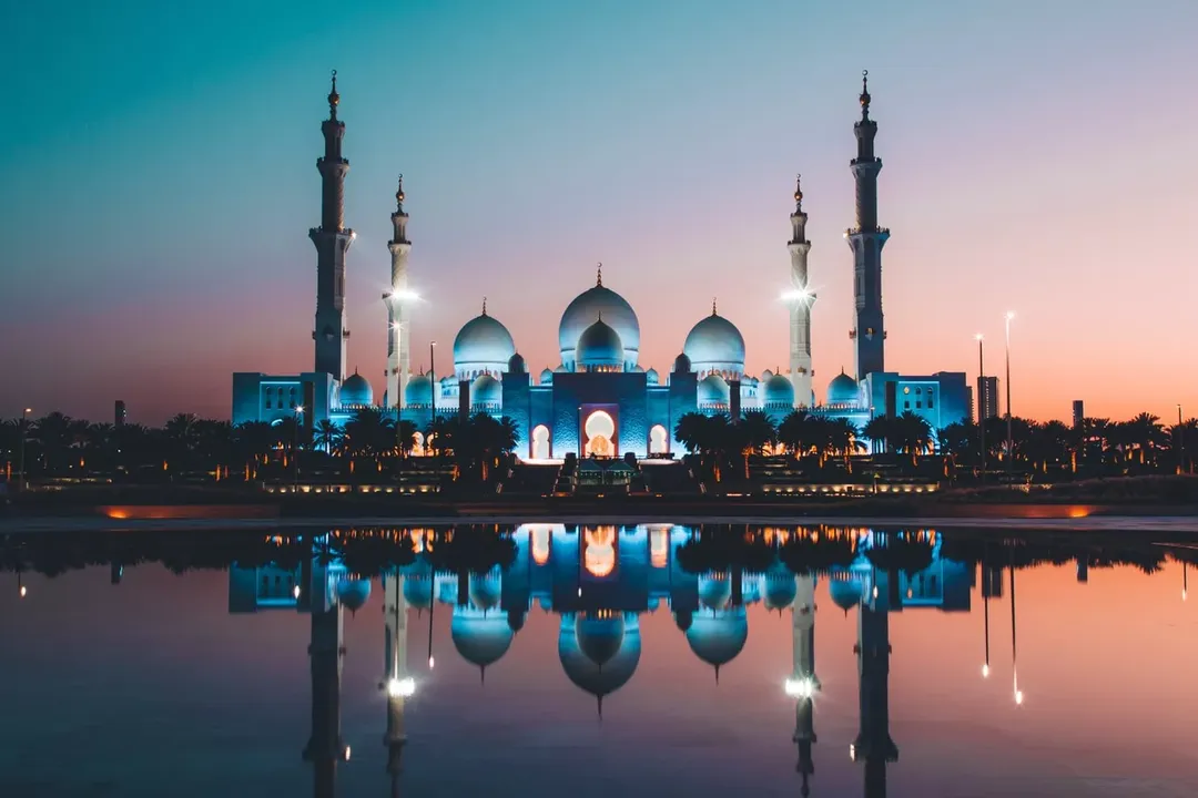 Abu Dhabi | Abu Dhabi Region Region, United Arab Emirates - Rated 7.2