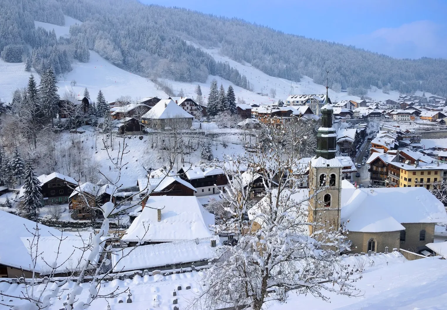 Morzine | Auvergne-Rhone-Alpes Region, France - Rated 7.2