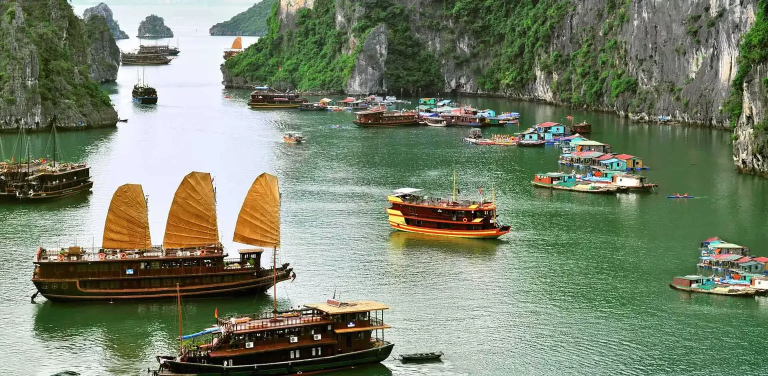 Ha Long | Northeast Region, Vietnam - Rated 3.4