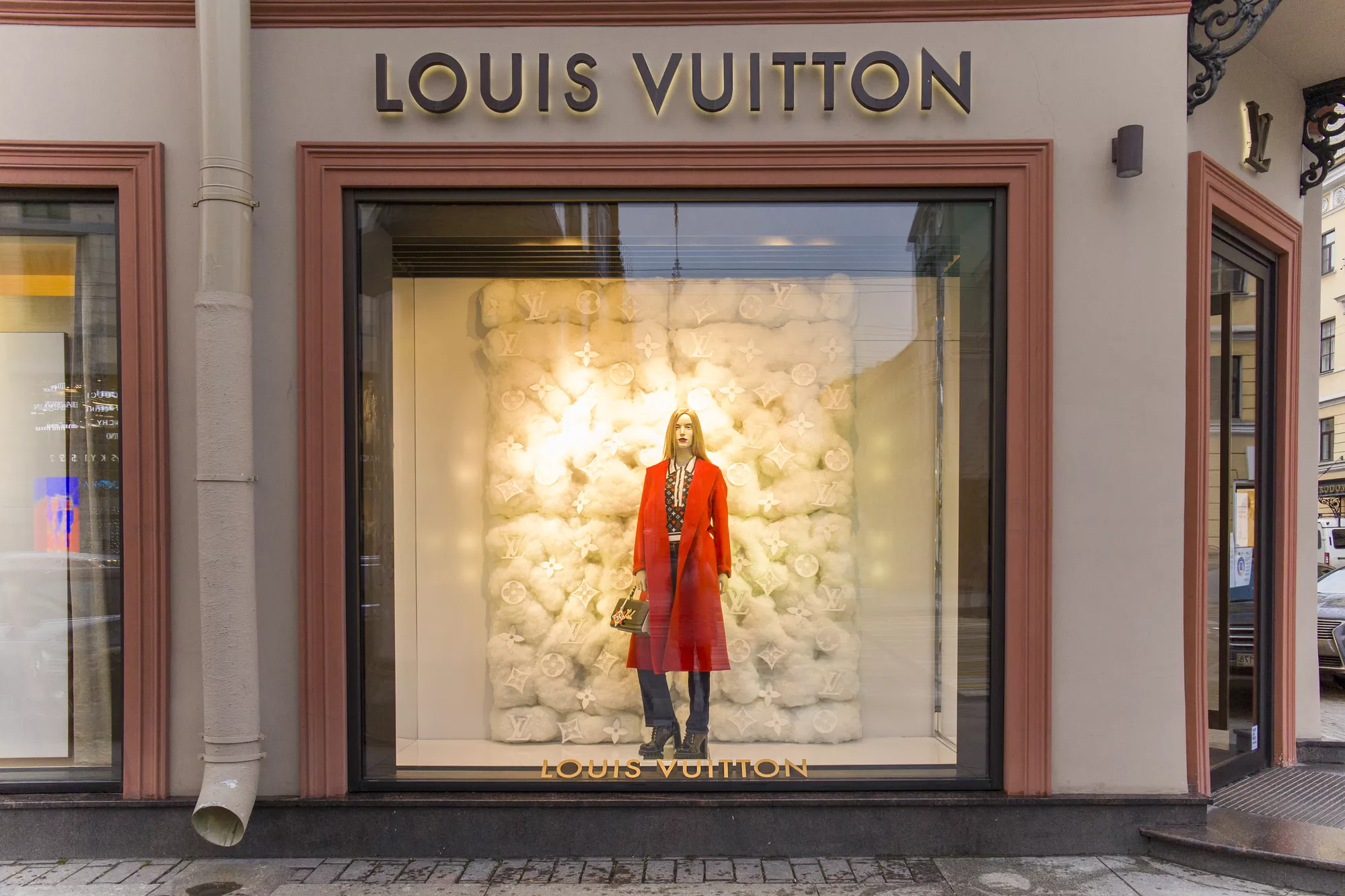 Louis Vuitton Saint-Tropez in France, europe | Clothes - Country Helper