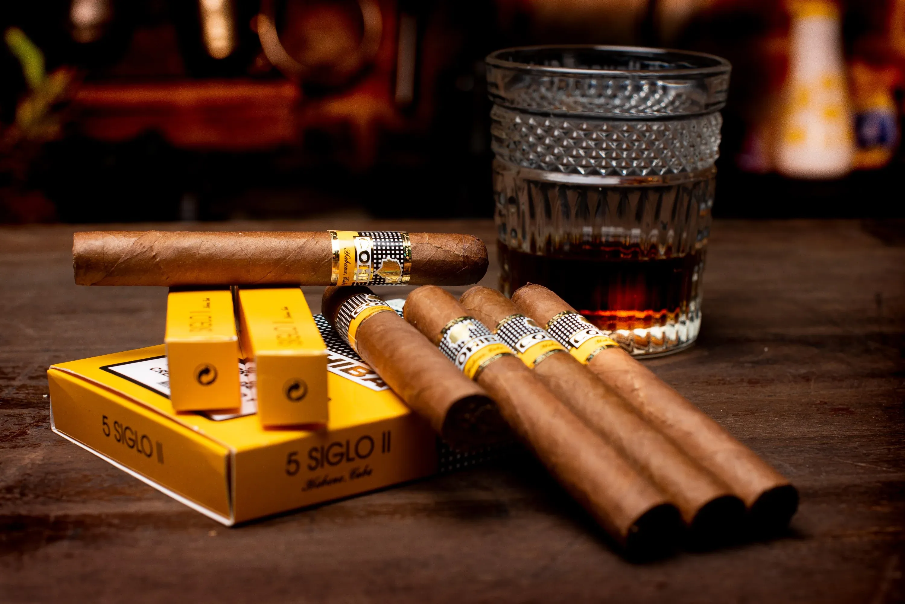 Antigua Cigars in Guatemala, north_america | Tobacco Products - Country Helper